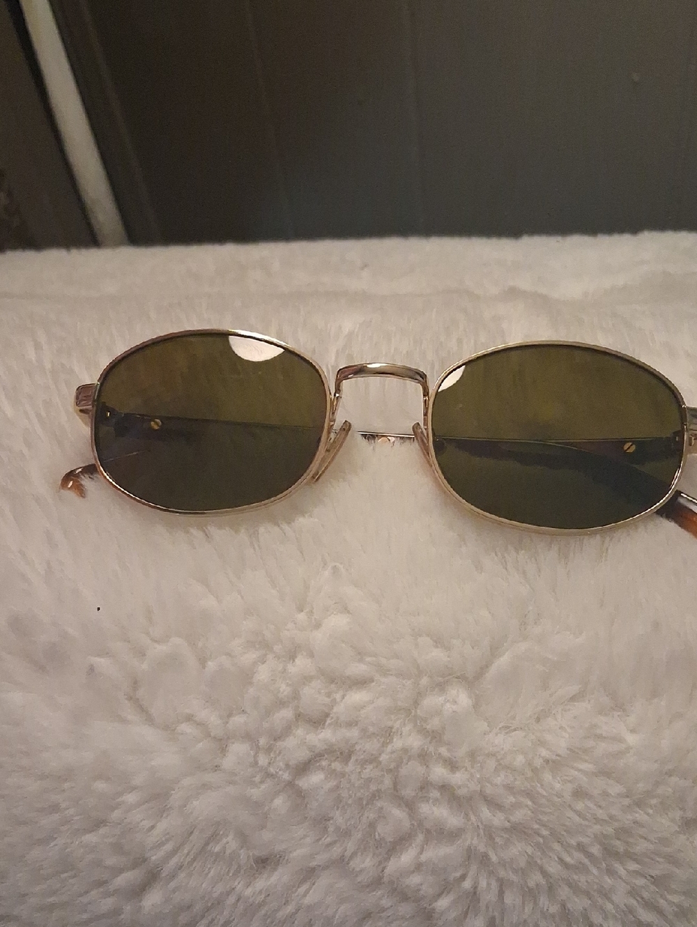 NWOT Brown & Gold Prada Sunglasses SPR B53